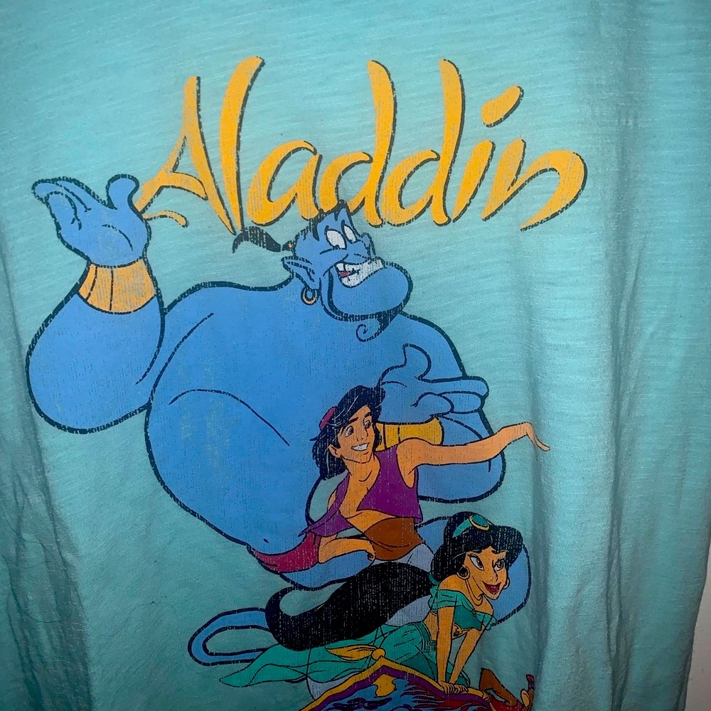 Disney Aladdin graphic t-shirt size XL